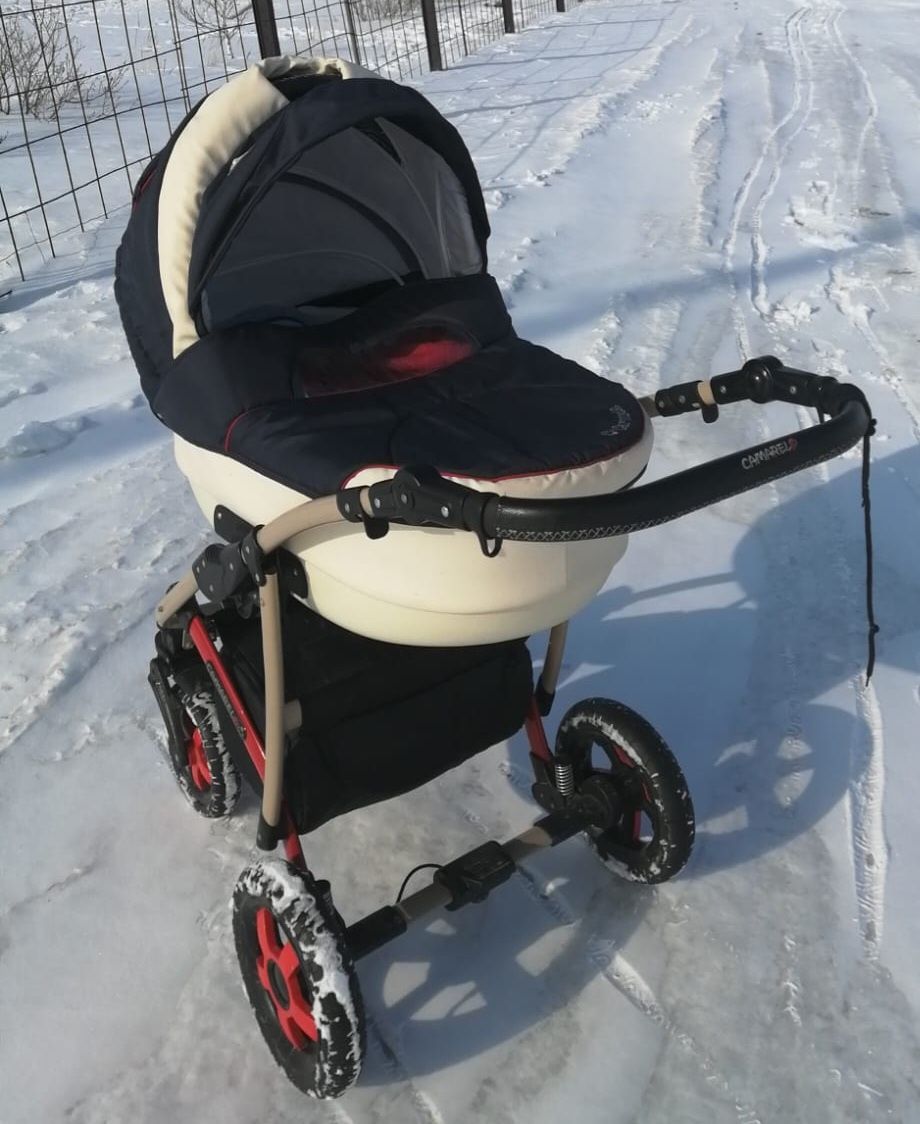 Продам коляску 3в1
