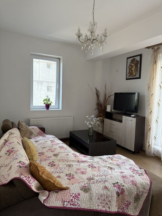 Apartament modern decomandat , luminos, fereste maspatios cu 2 camere