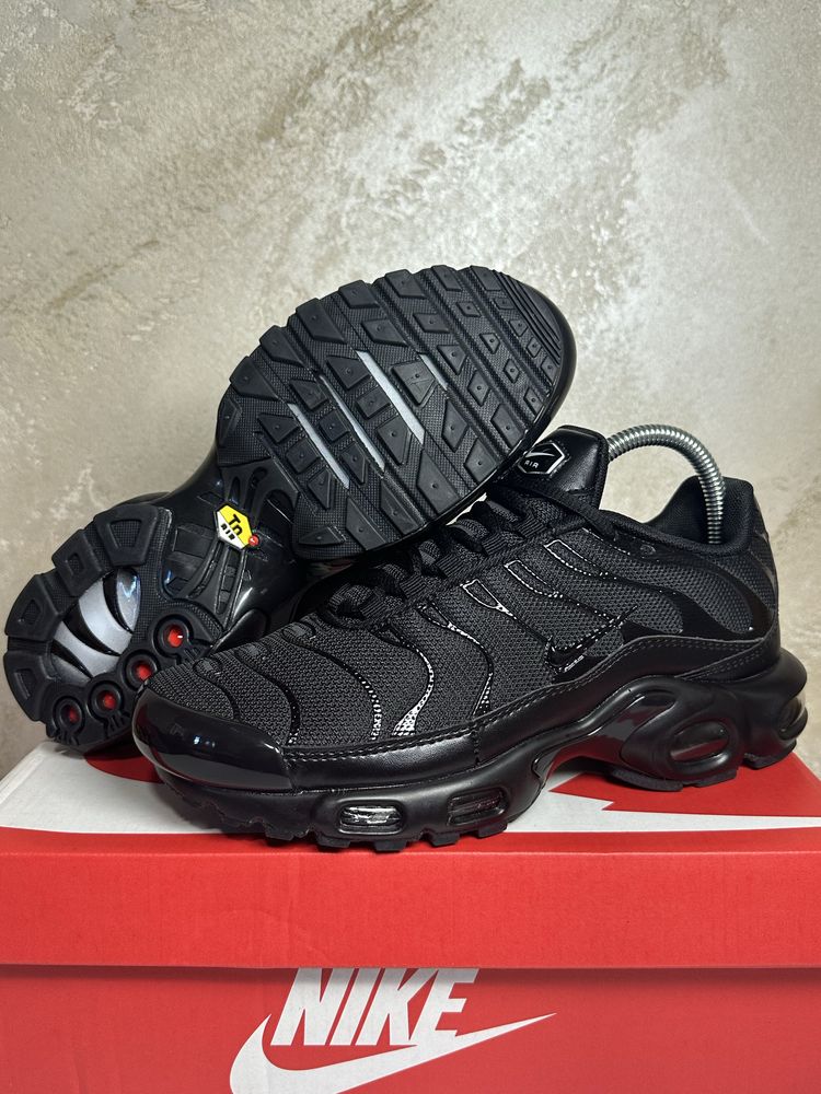Мъжки маратонки Nike Air Max TN Plus Black Черни