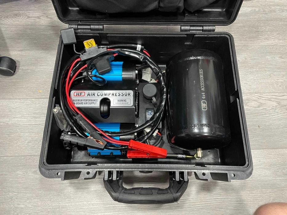 Compresor HF cu doua motoare 12V pentru diferentiali blocabili