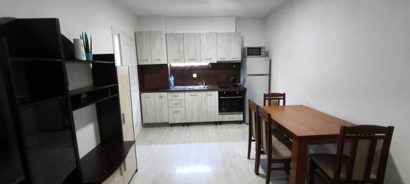 Дава се под наем Двустаен апартамент в София, Люлин 10 - 55 кв.м за 561 € - Снимка #2