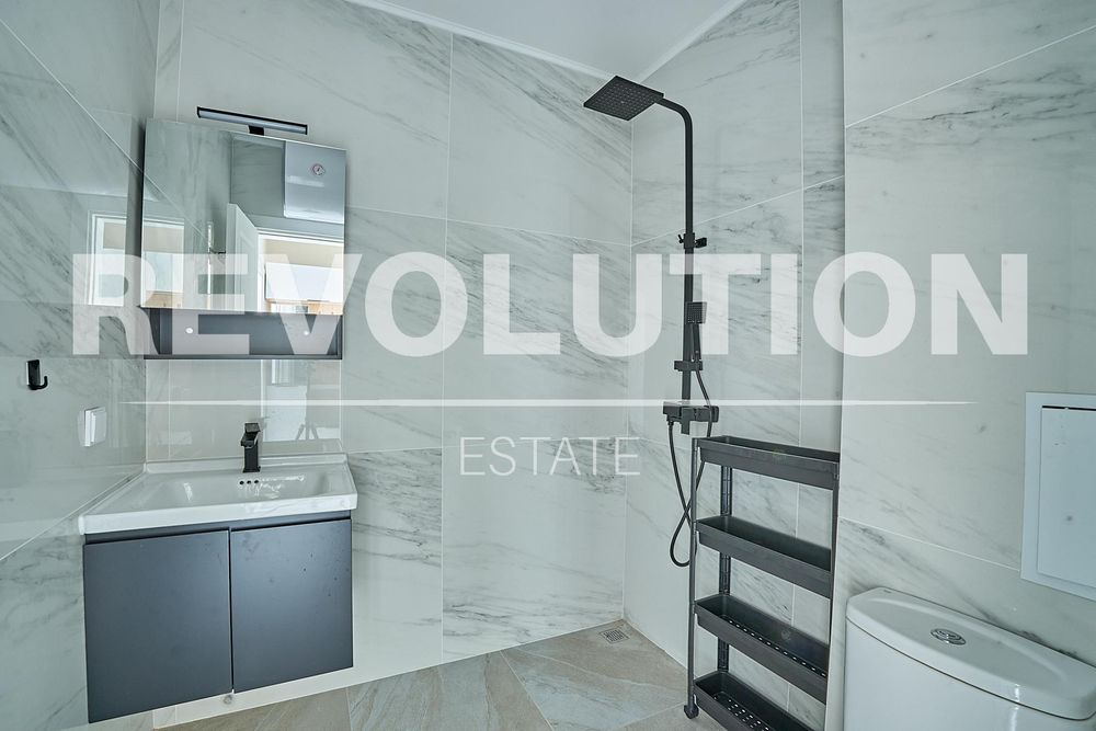 Дава се под наем Двустаен апартамент в Пловдив, Христо Смирненски - 79 кв.м за 847.62 € - Снимка #6