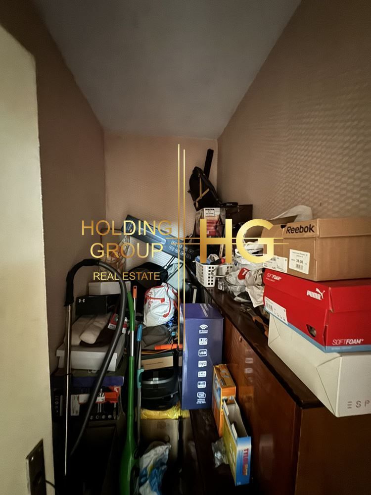 Продава се Тристаен апартамент в Варна, Автогара - 7742 кв.м за 15 €/кв.м - Снимка #7