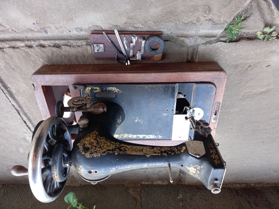 Шевна машина singer