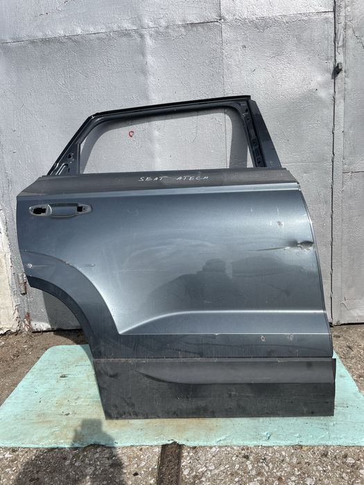 Задна дясна врата за Skoda Karoq Seat Ateca Шкода Карок Атека 2017г-
