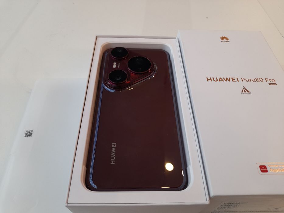 Vand/ Schimb Huawei Pura 80 Pro  Glazed Red 512 Gb 12 Gb ca nou