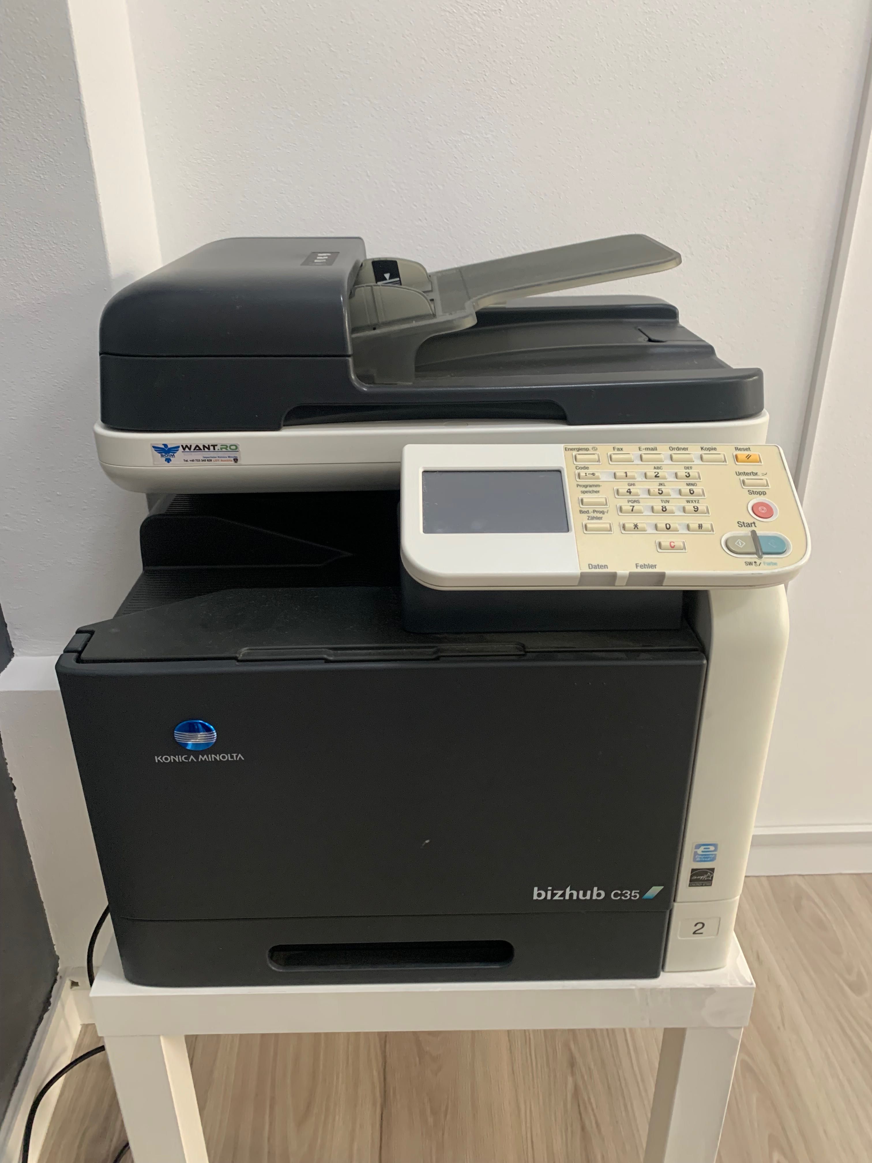 Imprimanta multifunctionala konica minolta bizhub C35