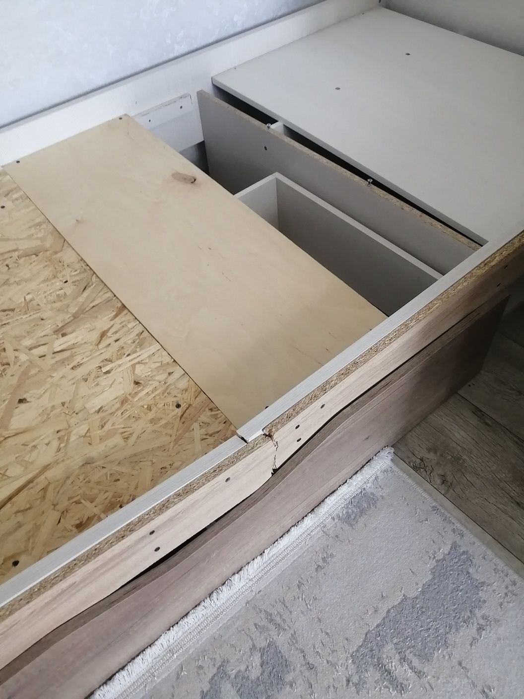 Кровать для спальни 1.5 ка