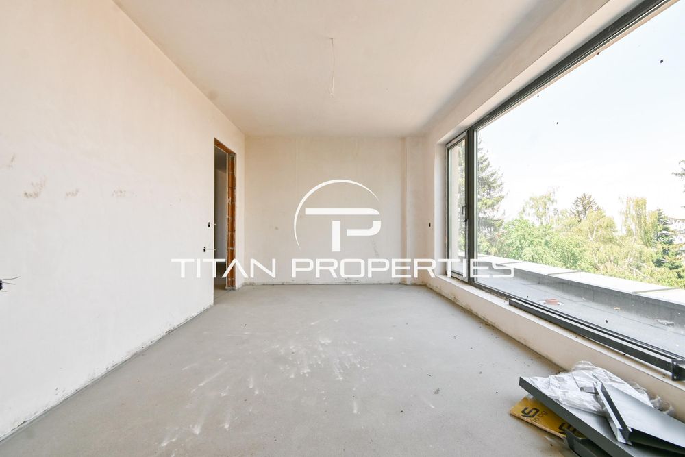 Продава се Четиристаен апартамент в София, Бояна - 273 кв.м за 3041 €/кв.м - Снимка #1