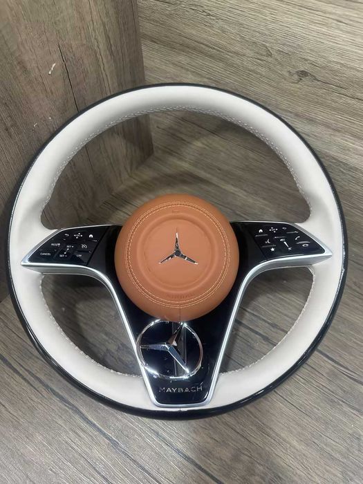 Mercedes Custom Спортен Волан – Персонализиран Дизайн!