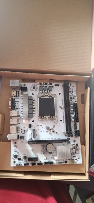 Mat Plata ONDA B760 DDR 5 LGA 1700 WHITE