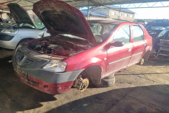 Pompa motorina din rezervor 8200 397 677 Dacia Logan prima generatie