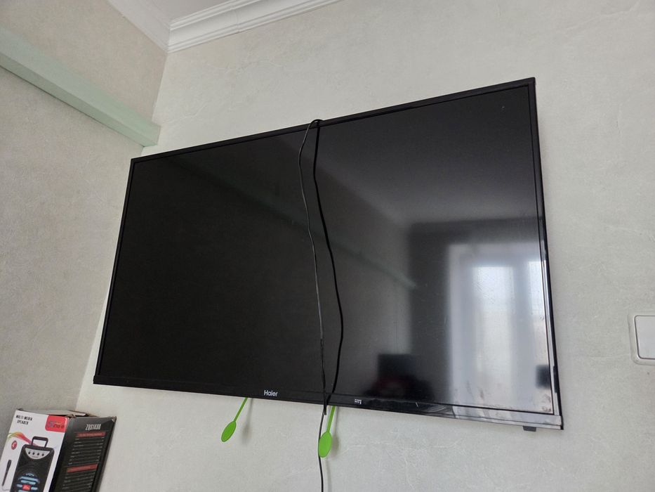 Телевизор Haier .