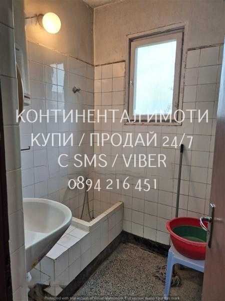 код 63054. Тристаен стандартен панел 80м2 -две спални, хол, кухня