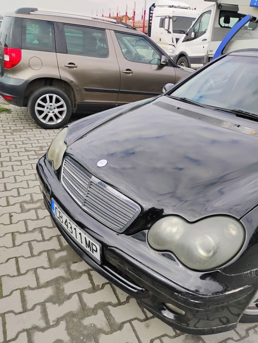 Кола mercedes c200