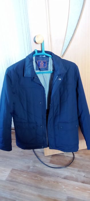 Продам мужскую куртку