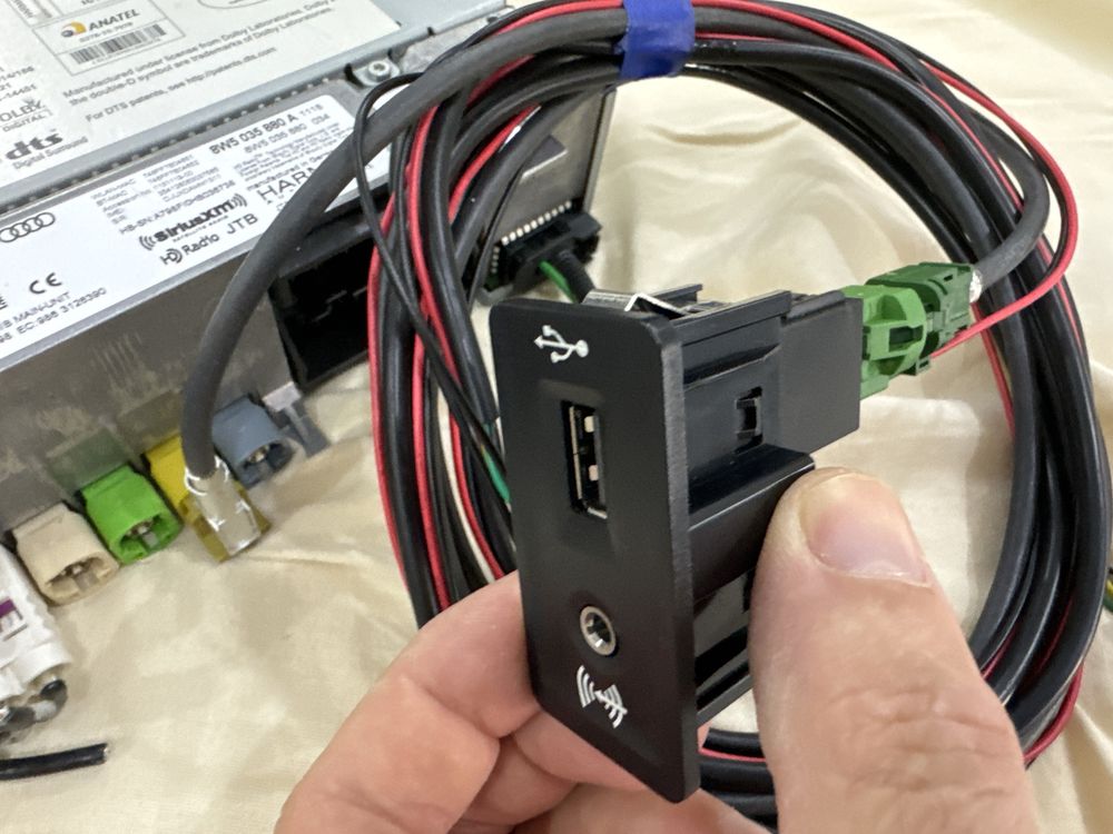Pachet activare Audi Smartphone Interface Audi A4/A5/Q5 an 2015-2020