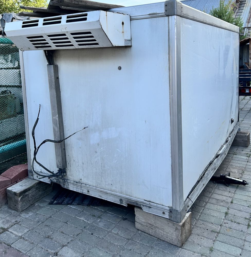 Продам прицеп новый одноосный для джипов