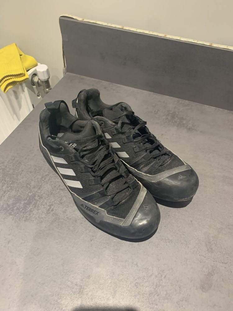 Addidas T-rex оригинални