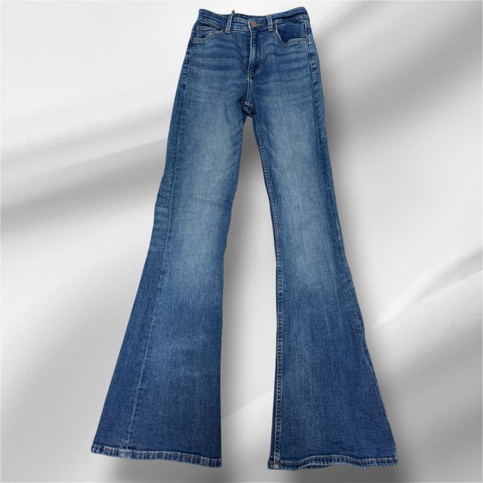 Дънки чарлстон.