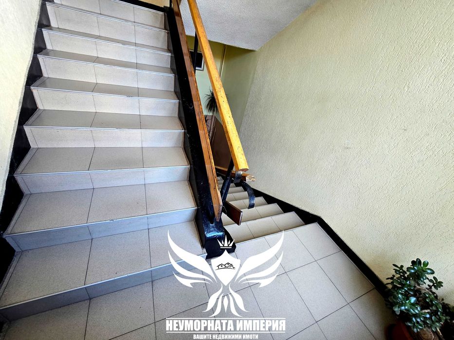 Продава се Многостаен апартамент в Асеновград - 157 кв.м за 1146 €/кв.м - Снимка #23