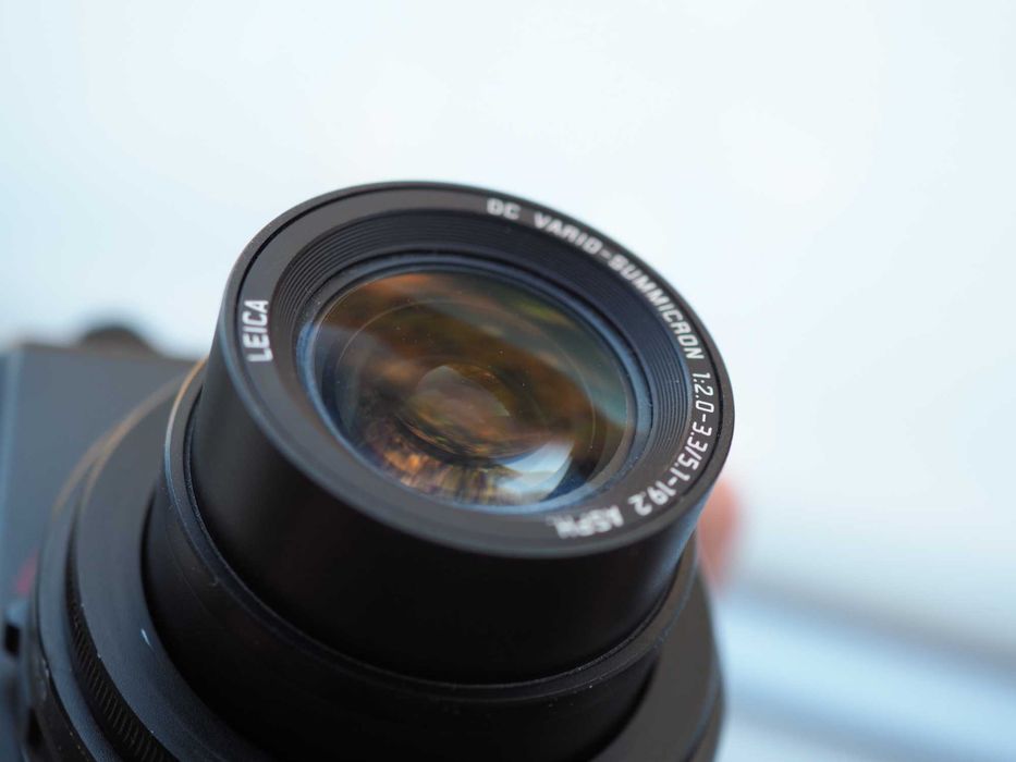 Panasonic Lumix DMC-LX5 10mp х3.8 зуум, обектив Leica + акесесоари