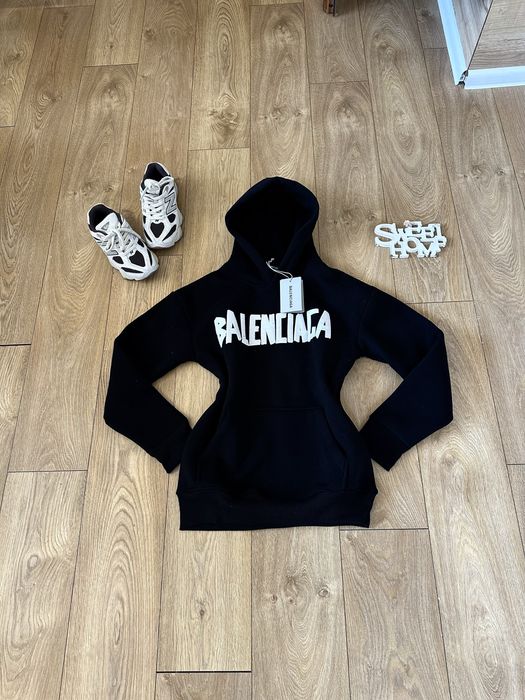 Balenciaga!Страхотно топло ежедневно худи Balenciaga