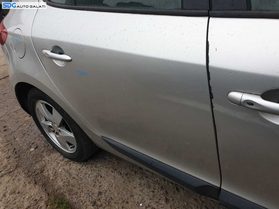 Usa Usi Portiera Portiere Dreapta Spate Dezechipata cu Defect Renault Megane 3 Hatchback 2008 - 2015 Culoare TED69 [C2156]