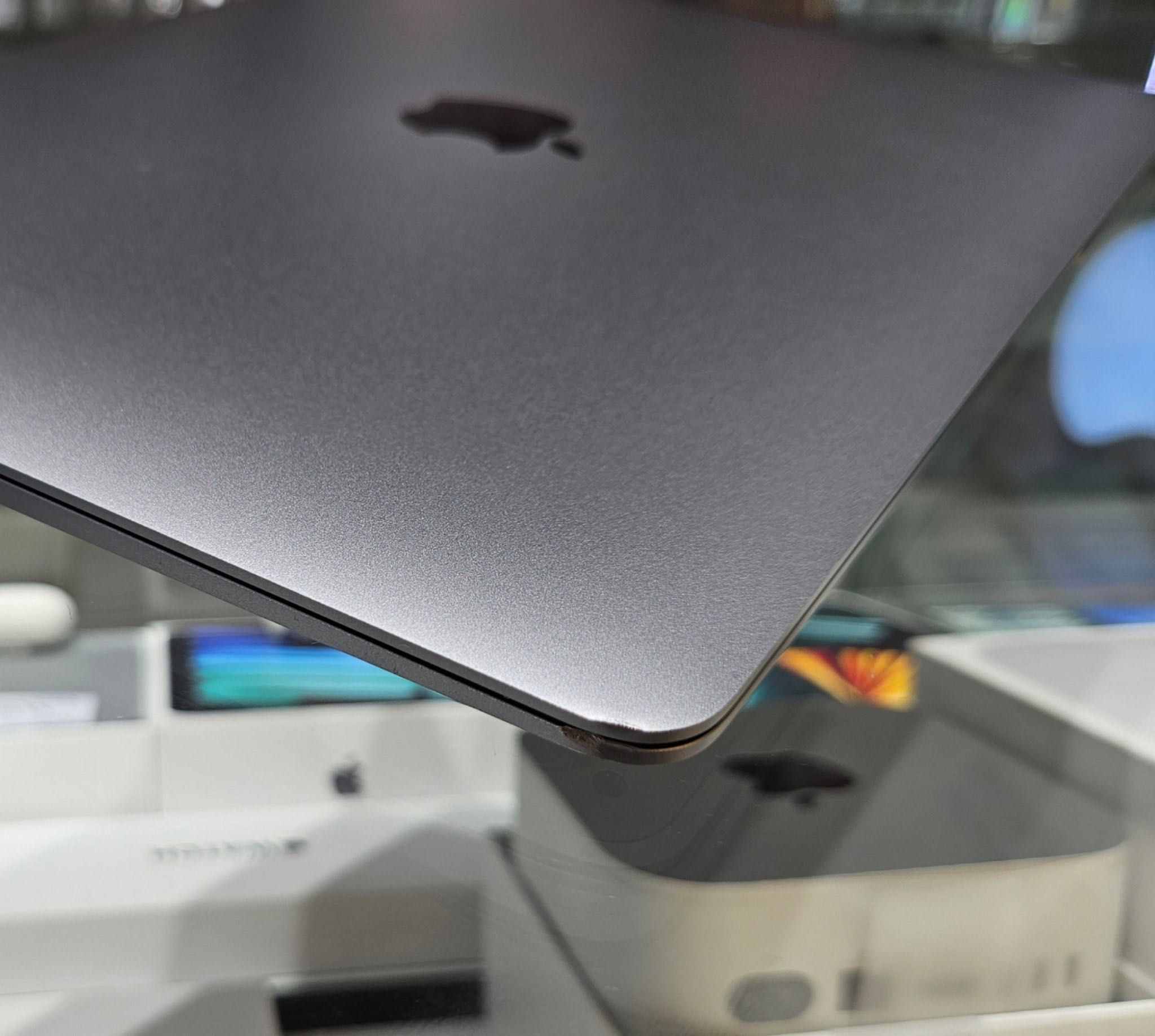 MacBook Air M1 8/266 Space Grey