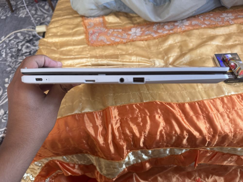 Asus Chromebook