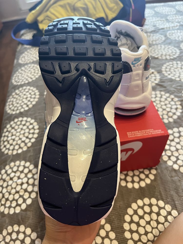Дамски маратонки Nike