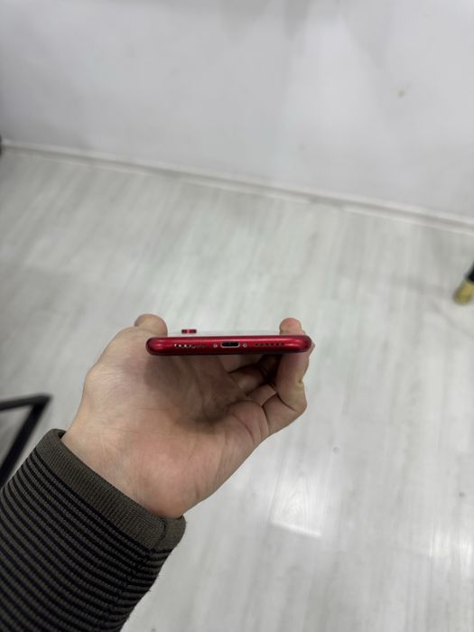 iphone XR 128GB.