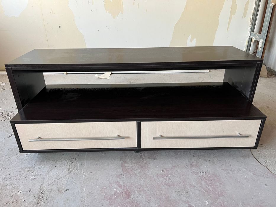 Продам подставку под телевизор