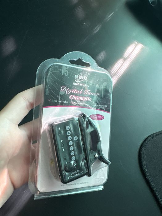 Eno Digital Tuner Chromatic тюнер за настройване на китара