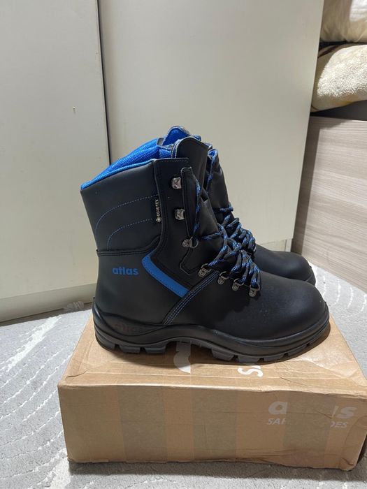Ghete inalte Atlas S3 marimea 44