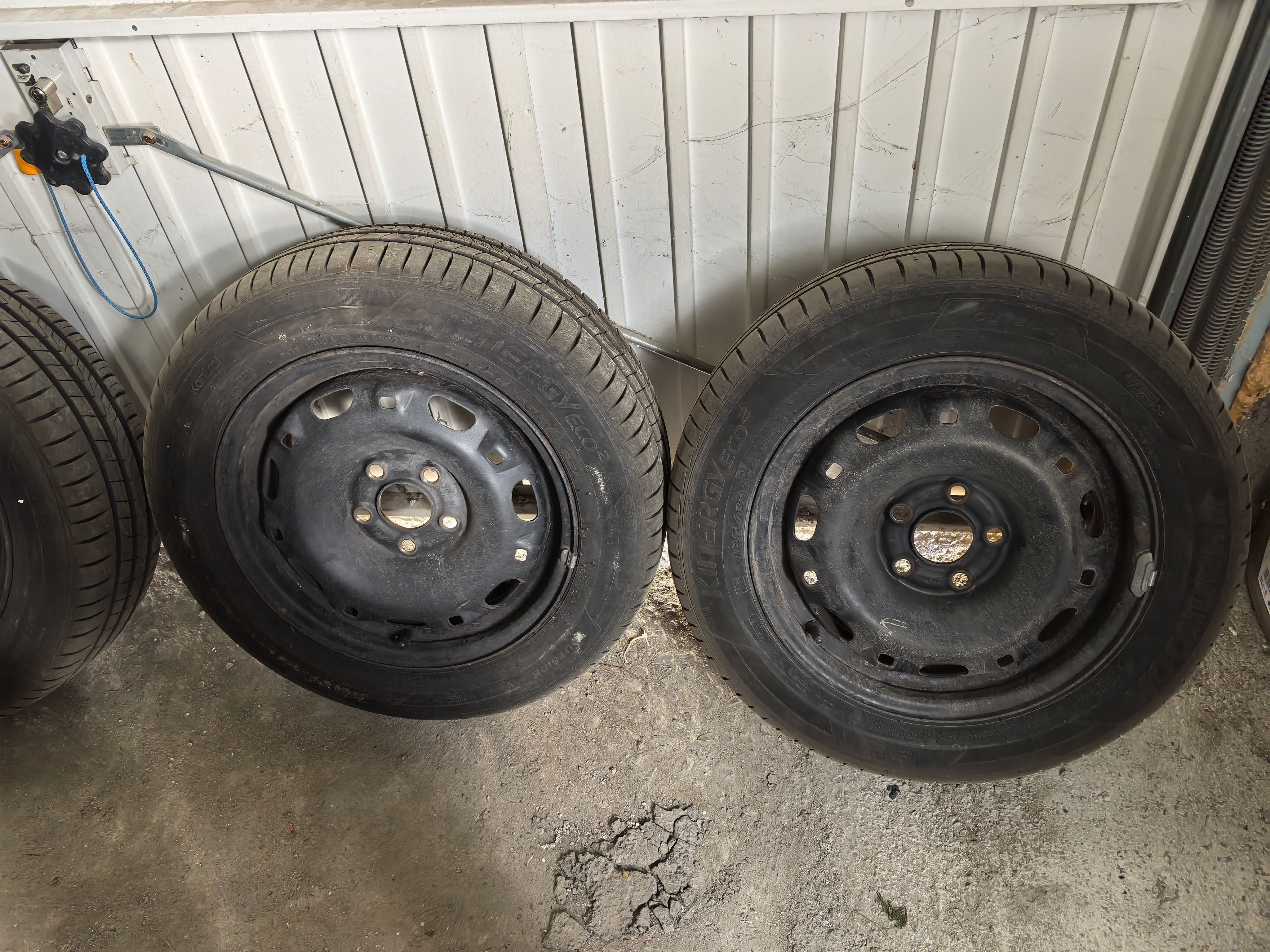 летни гуми hankook 185/60/14 82h   дот 2023 с джантите