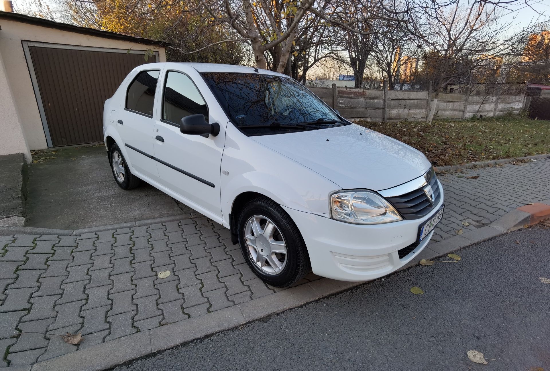 Inchirieri /Inchiriez auto/ rent a car/Food Delivery