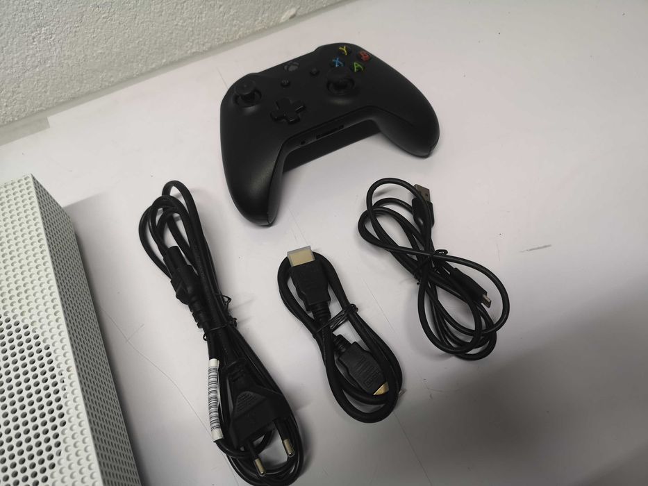 Конзола - Xbox one S / 500 G X4