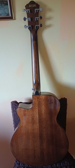 Електроакустична китара IBANEZ