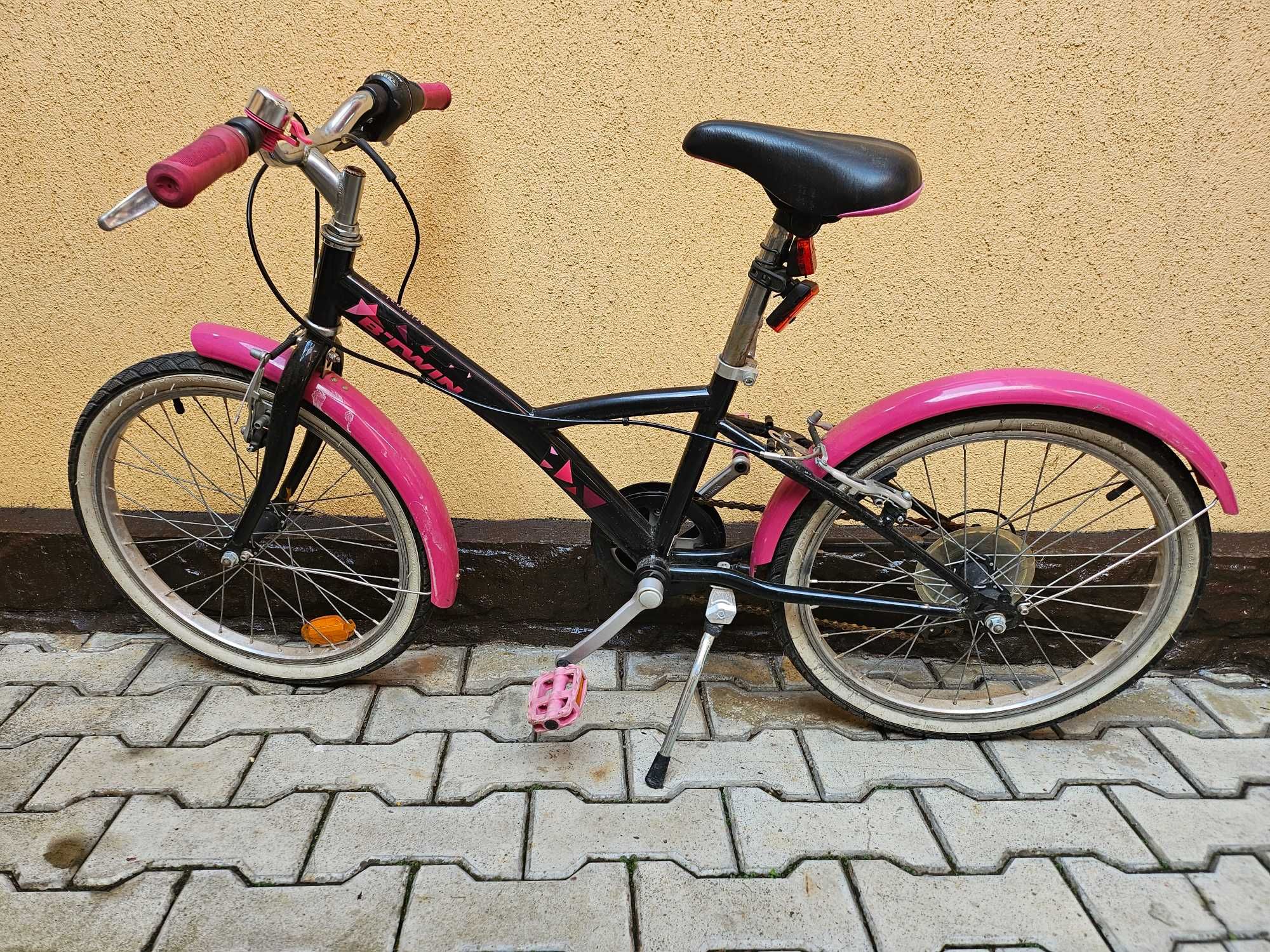 Bicicletă copii 8-9 ani (maxim)
