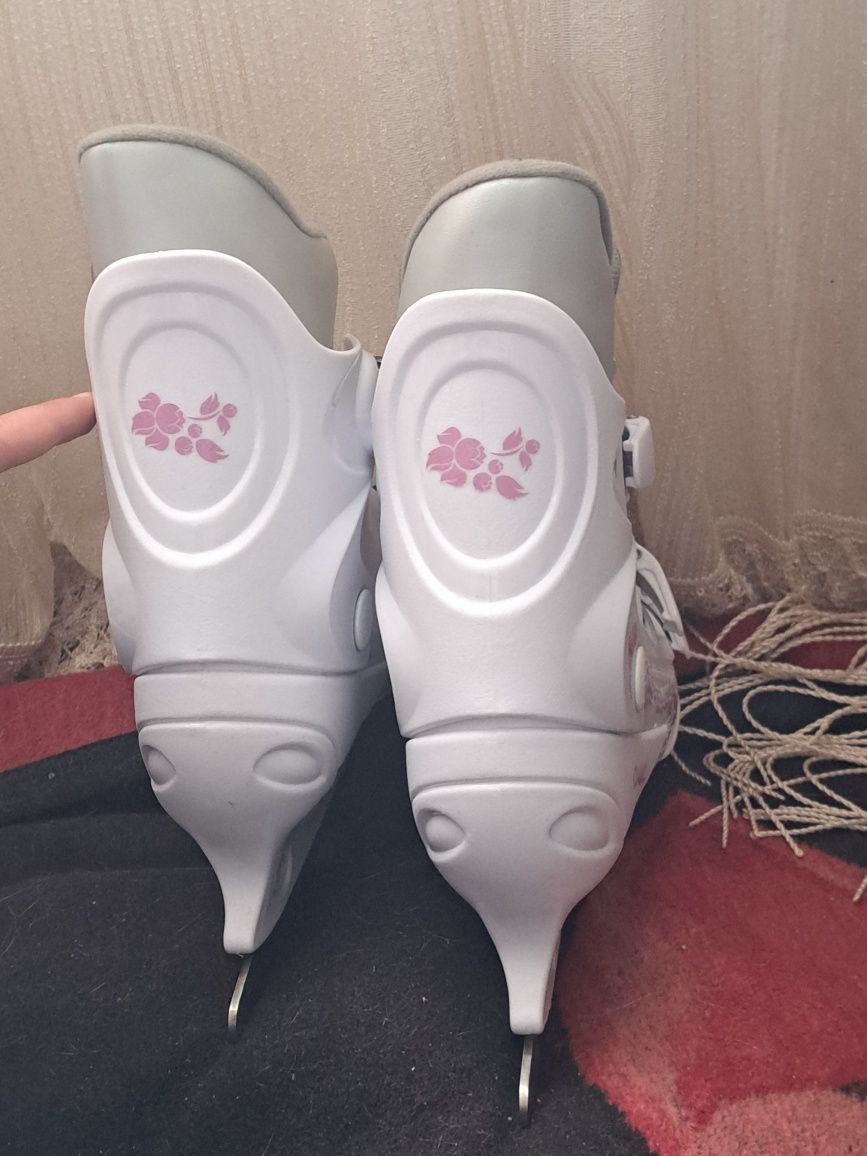 Patine fete albe 38