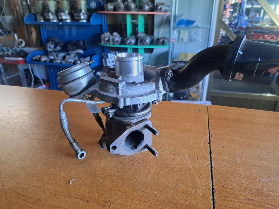 Turbo Alfa Romeo Giulietta Fiat 500L Doblo Punto Linea 1.6D (07-14)