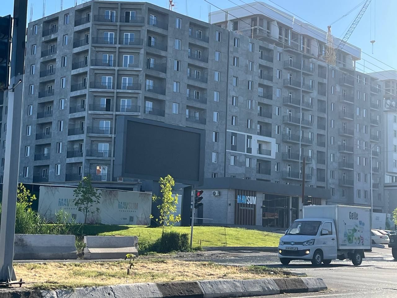 Срочно сотилади 25.000$