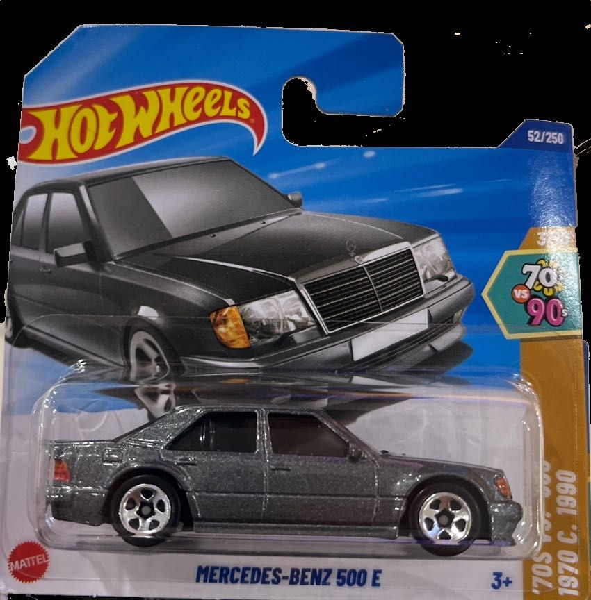 Hot Wheels. Mercedes, Nissan Skyline, Porsche, Honda/acura. Bugatti.