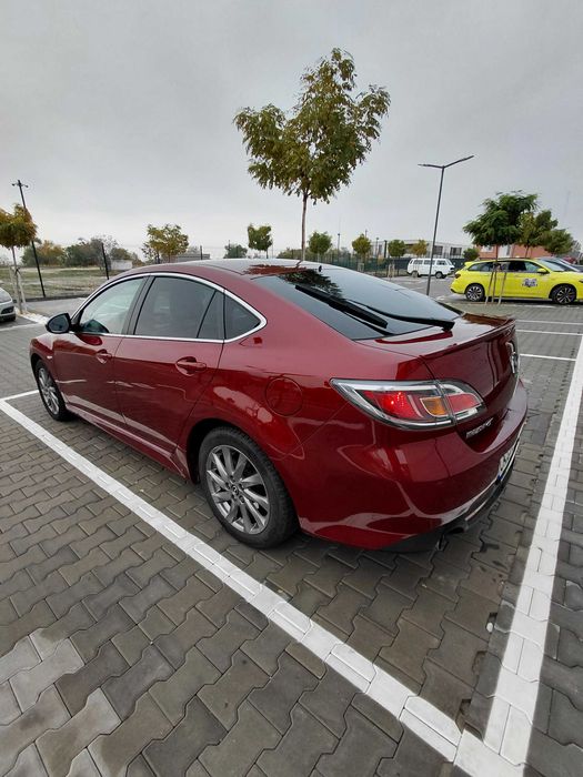 Mazda 6 2.0 Бензин 2012г