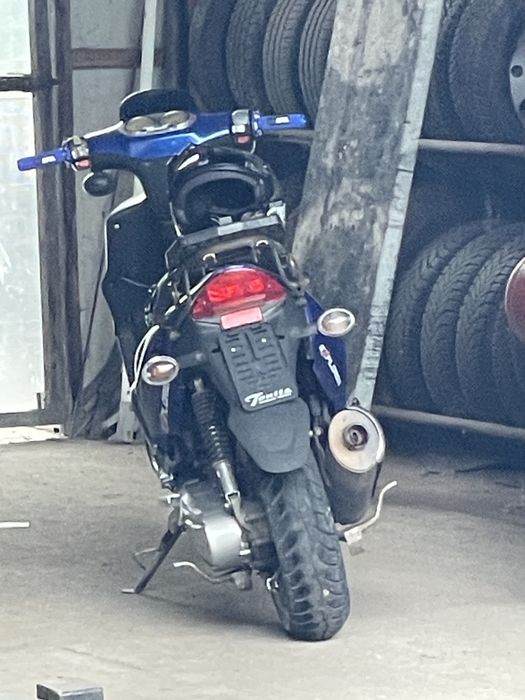 Vand scuter 50, perfect totul