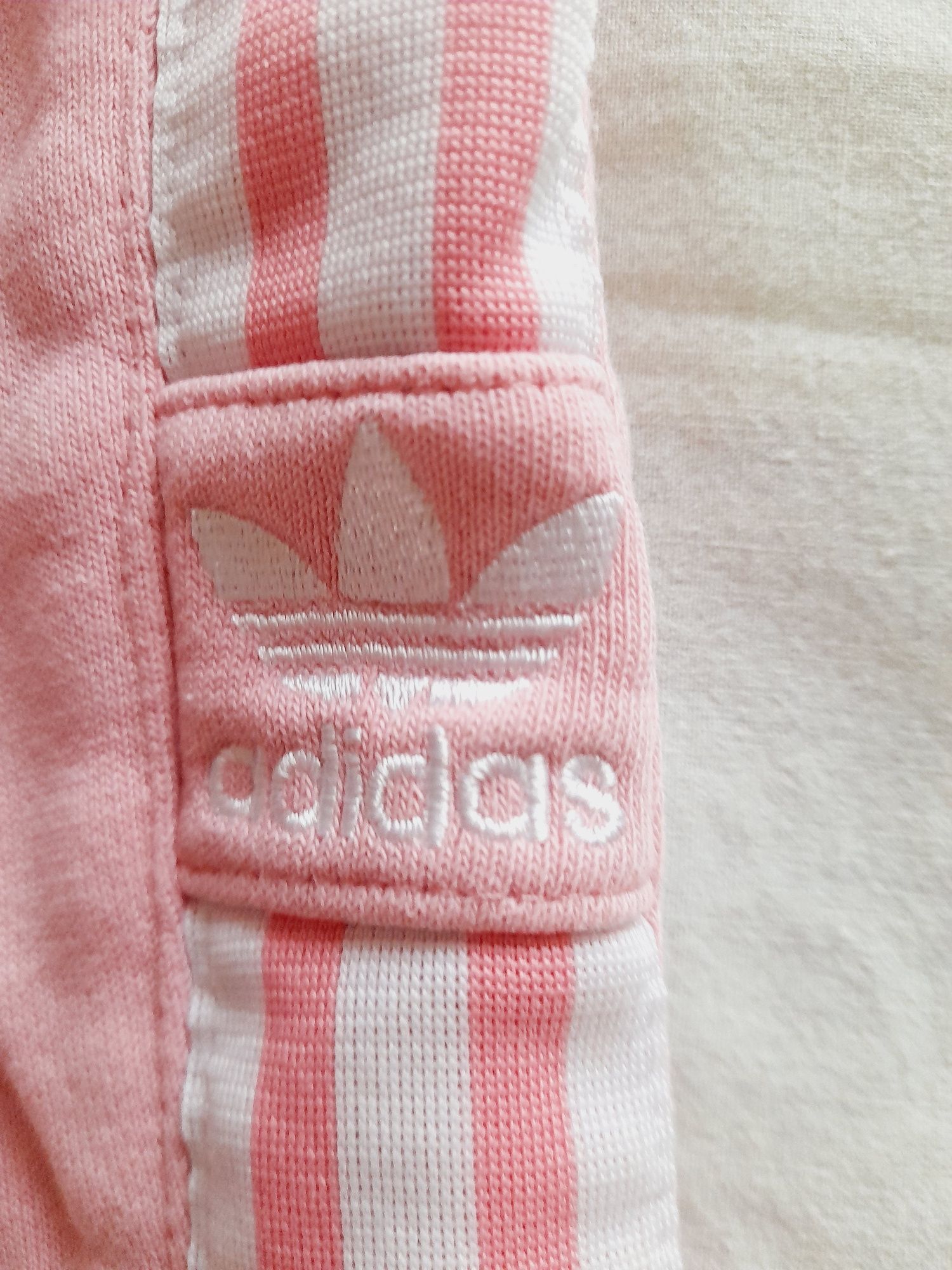 Pantalonași Adidas pentru fetițe