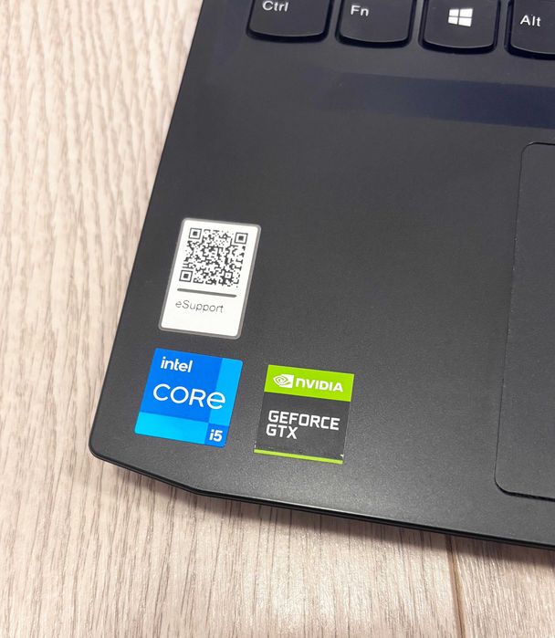Lenovo IdeaPad 3 15IHU6