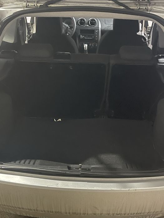 Ford fiesta 1.4 diesel, consum mic.