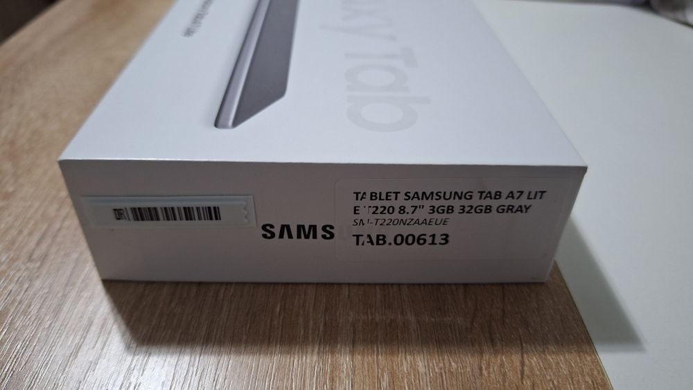 Таблет Samsung Galaxy Tab A7 lite 32gb.